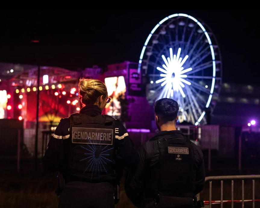 Lire la suite à propos de l’article Plounévez-Moëdec : violences conjugales, une gendarme violemment blessée.