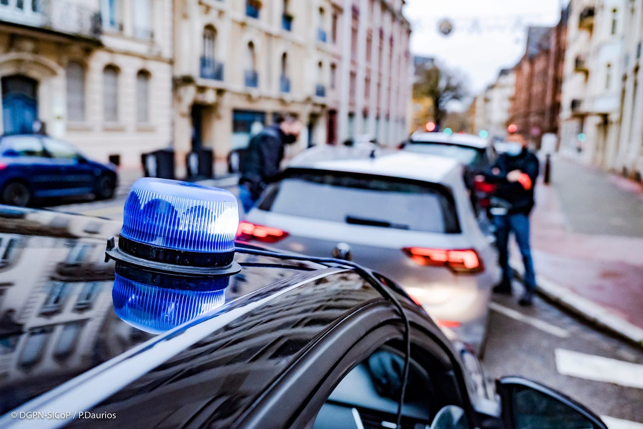 Lire la suite à propos de l’article Var : un homme armé d’une machette abattu par la police près d’une école maternelle à La Seyne-sur-Mer
